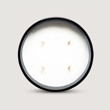 Vanisia Leather Candle